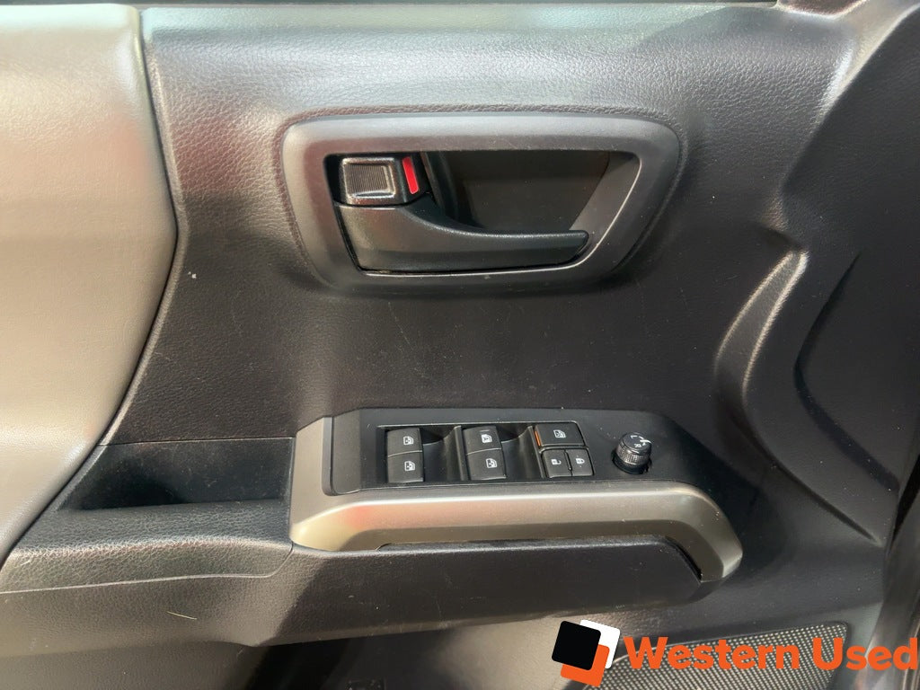 2021 Toyota Tacoma 4x4 Double Cab Auto