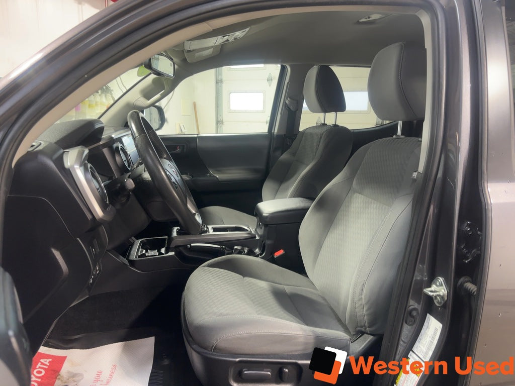 2021 Toyota Tacoma 4x4 Double Cab Auto