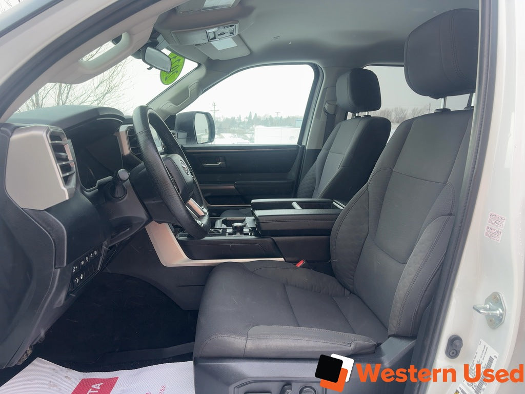 2023 Toyota Tundra 4x4 Crewmax SR