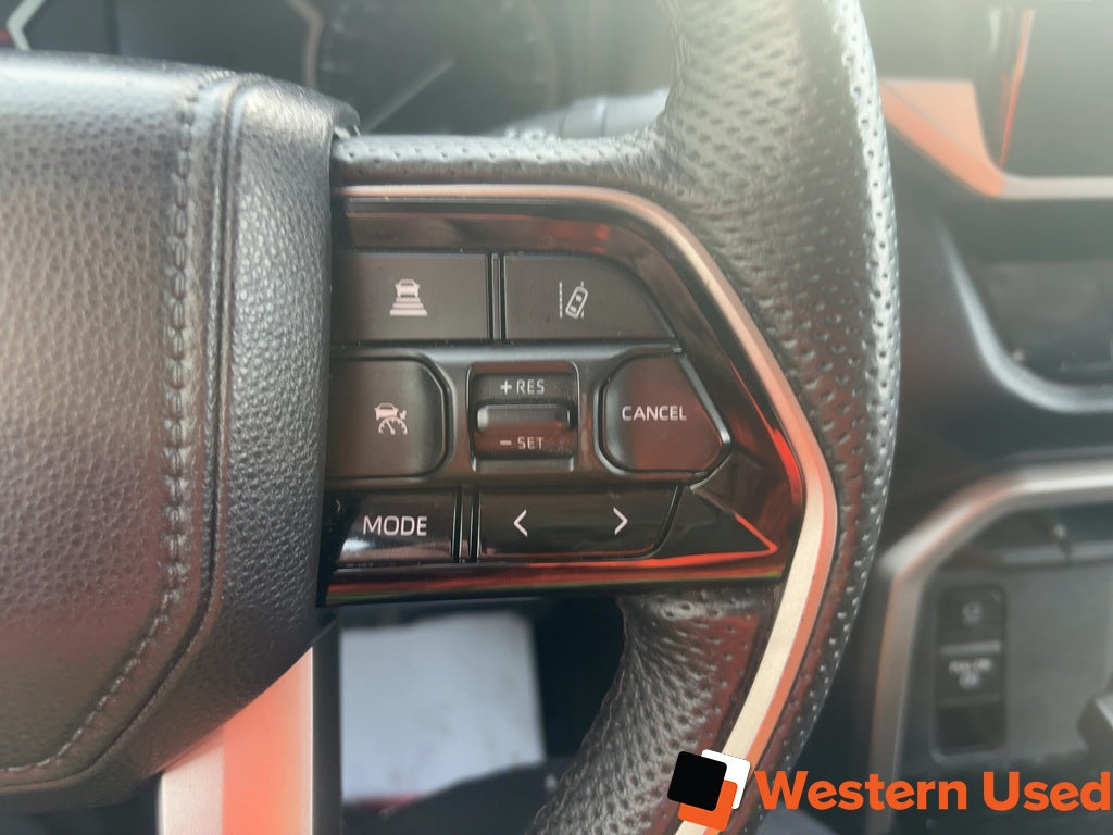 2023 Toyota Tundra 4x4 Crewmax SR