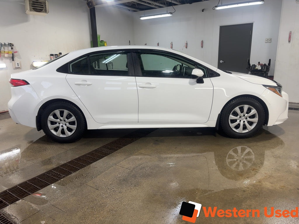 2020 Toyota Corolla LE CVT