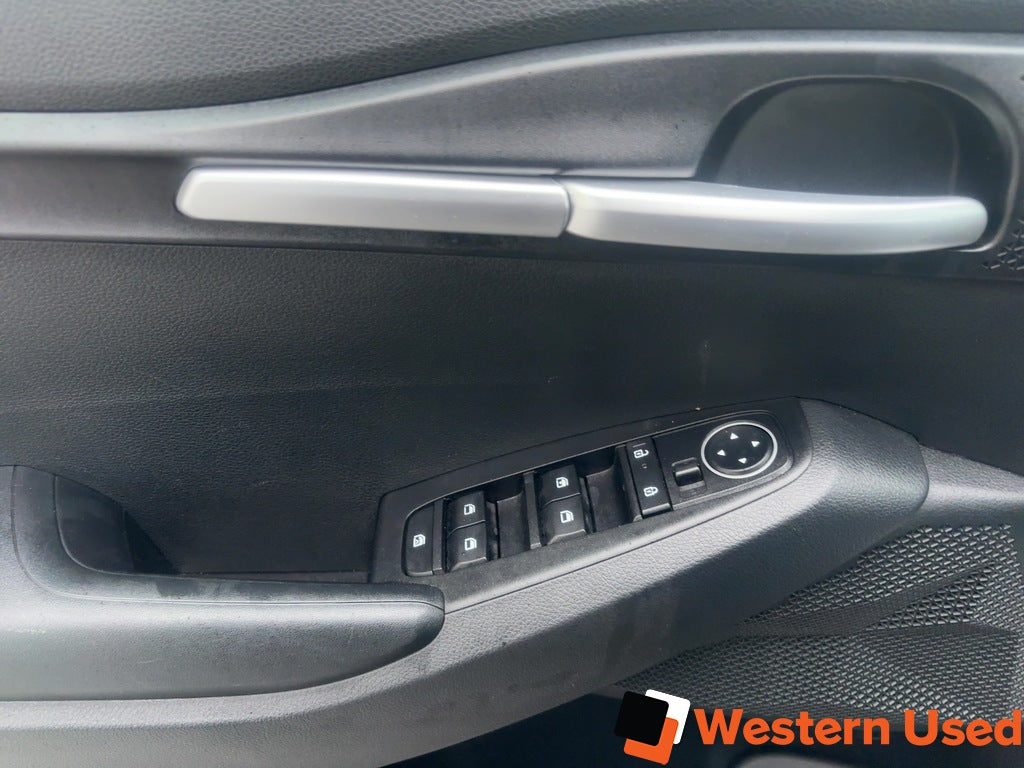 2025 Kia Seltos LX AWD