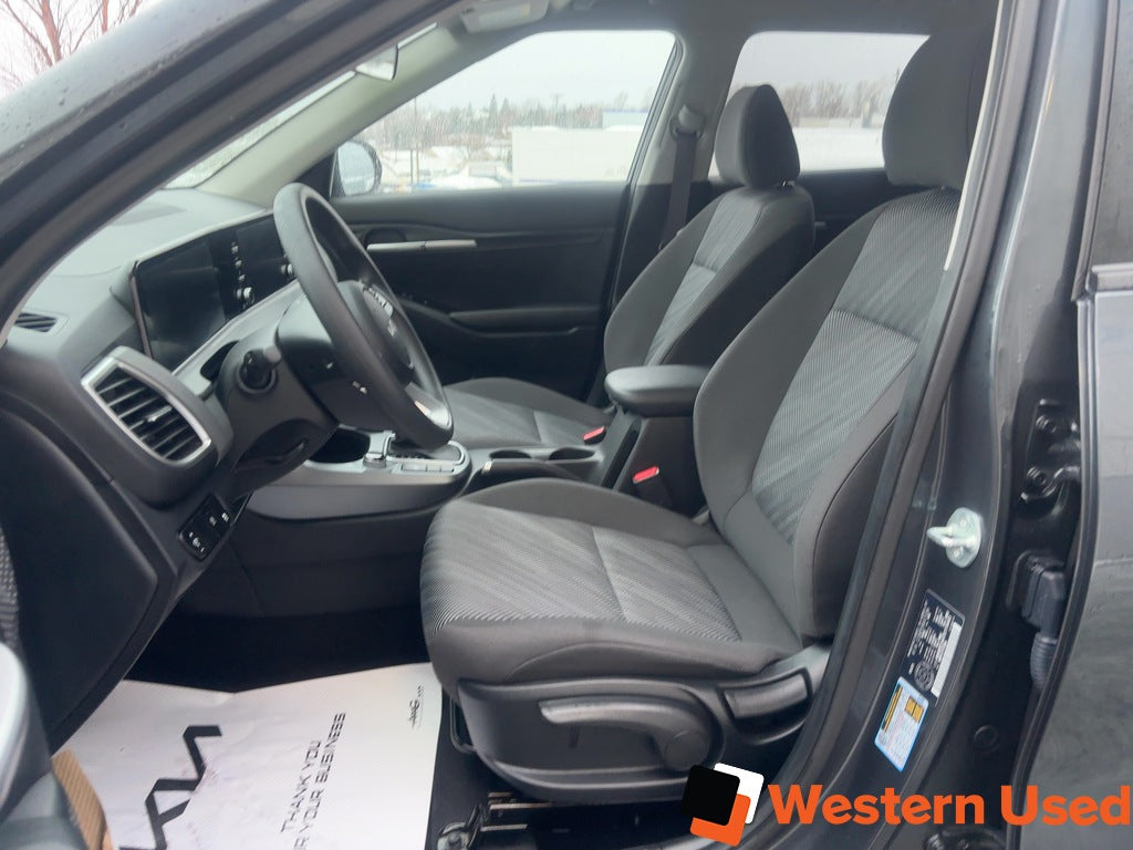 2025 Kia Seltos LX AWD