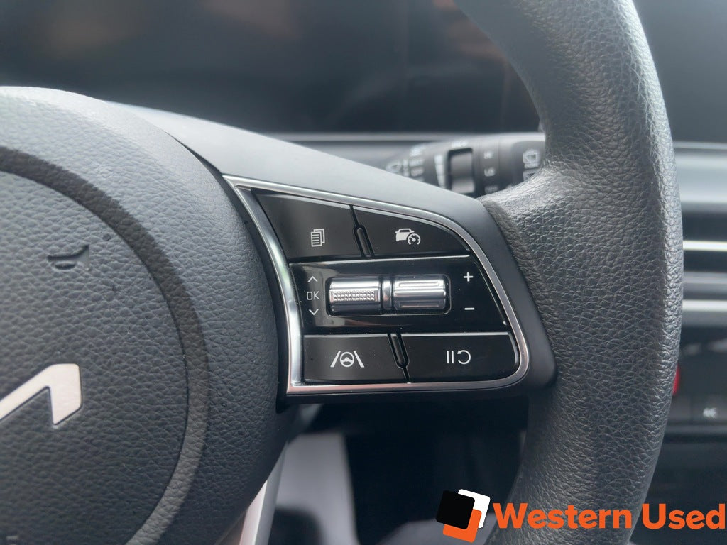 2025 Kia Seltos LX AWD