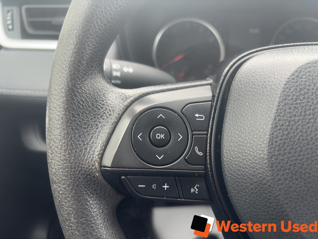 2021 Toyota RAV4 LE AWD