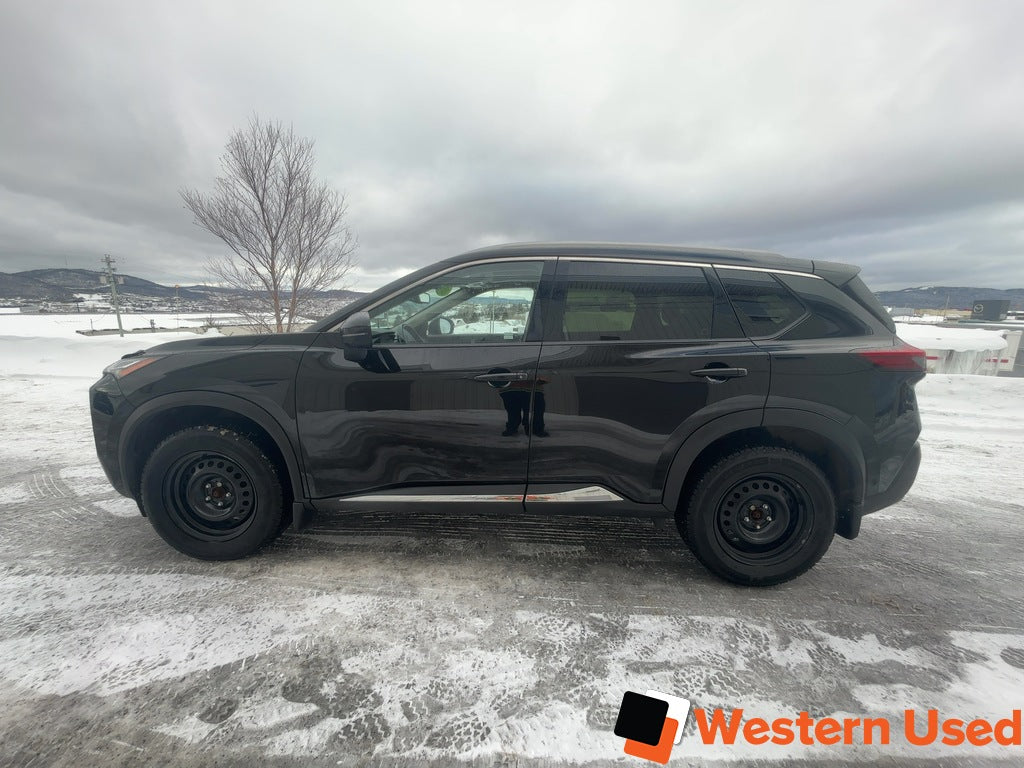 2023 Nissan Rogue AWD Platinum