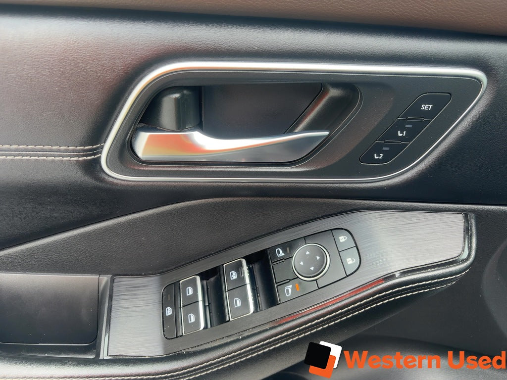 2023 Nissan Rogue AWD Platinum