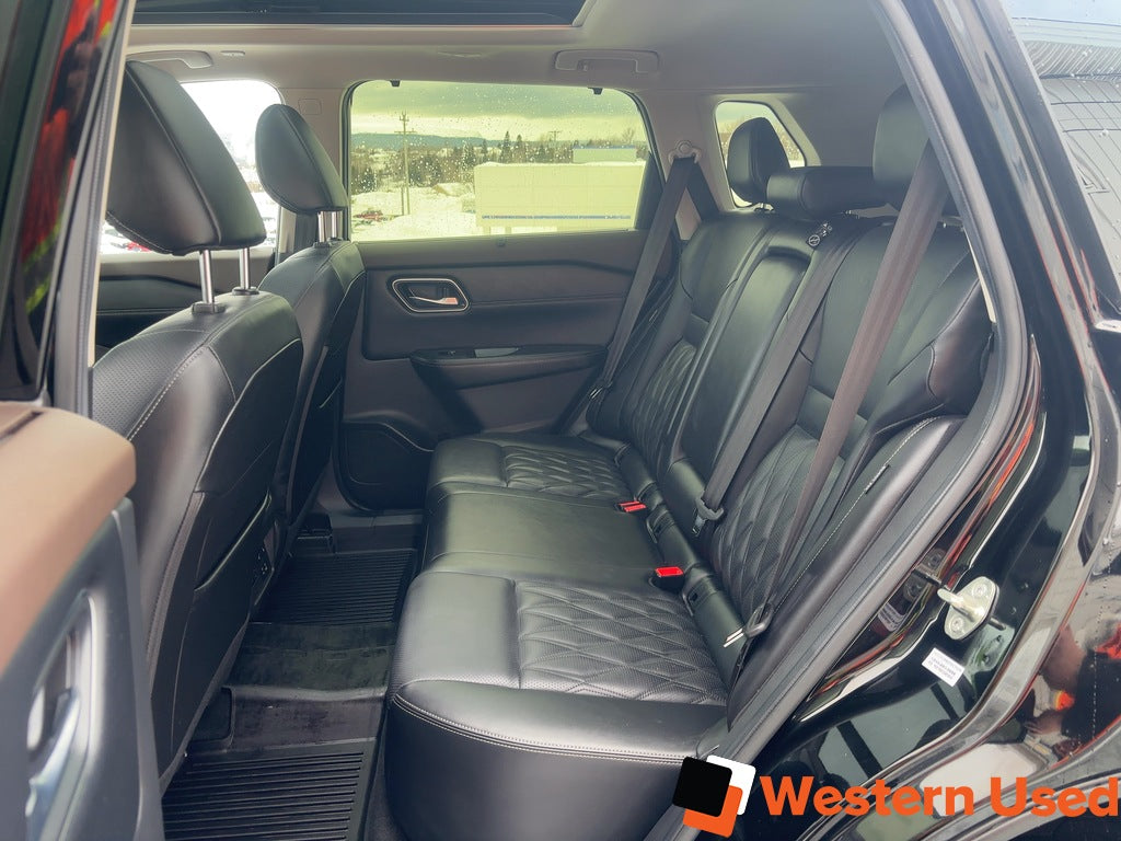 2023 Nissan Rogue AWD Platinum