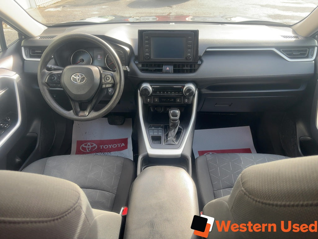 2021 Toyota RAV4 LE AWD