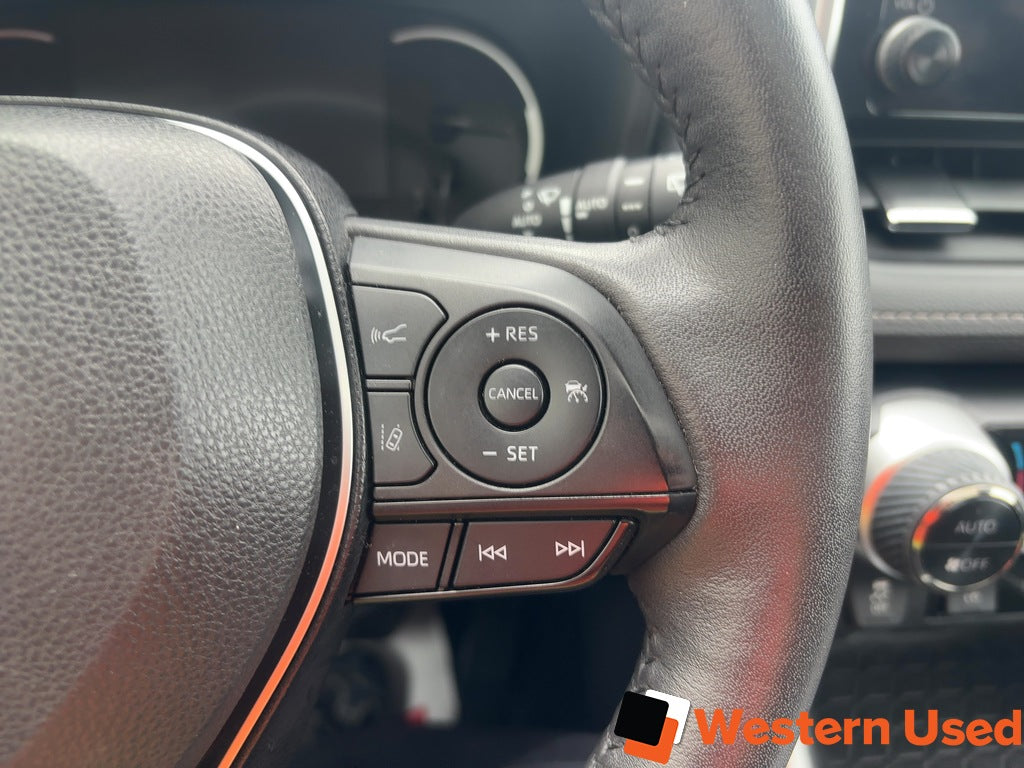 2024 Toyota RAV4 XLE AWD