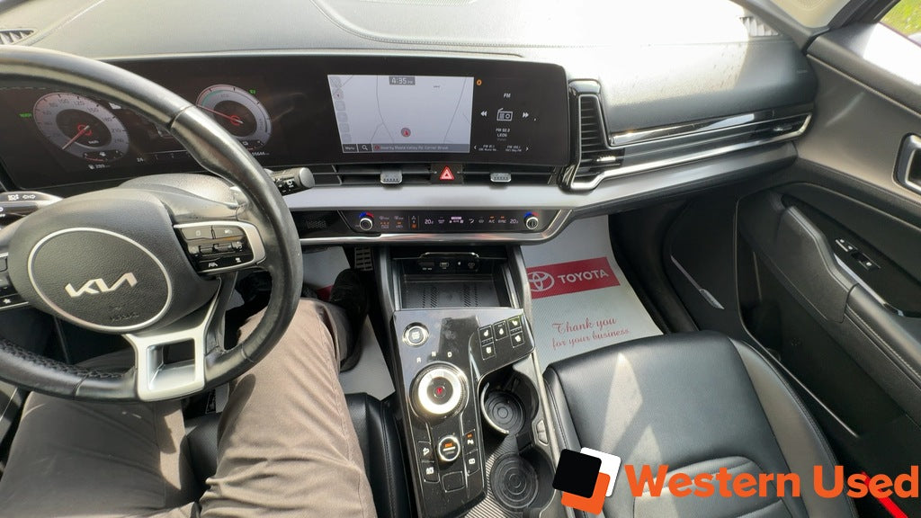 2023 Kia Sportage Hybrid SX AWD w/Black Interior