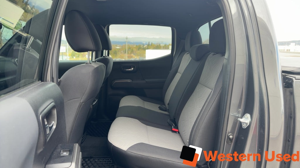 2023 Toyota Tacoma 4x4 Double Cab Auto