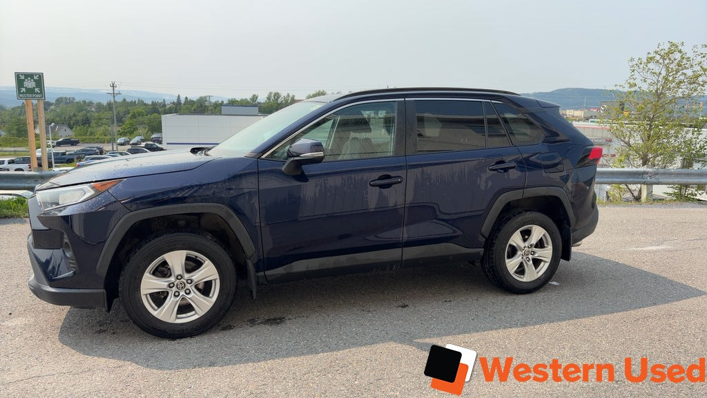 2021 Toyota RAV4 XLE AWD