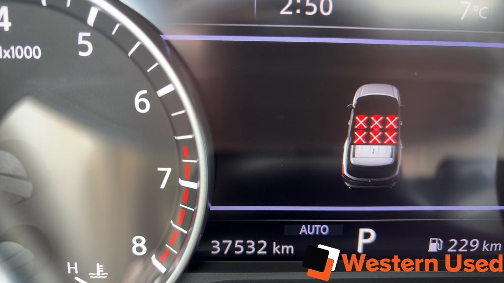 2023 Nissan Pathfinder SL 4WD