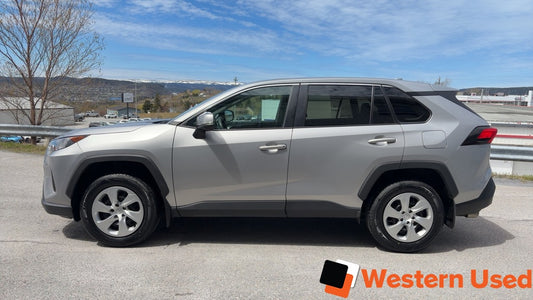2022 Toyota RAV4 LE AWD