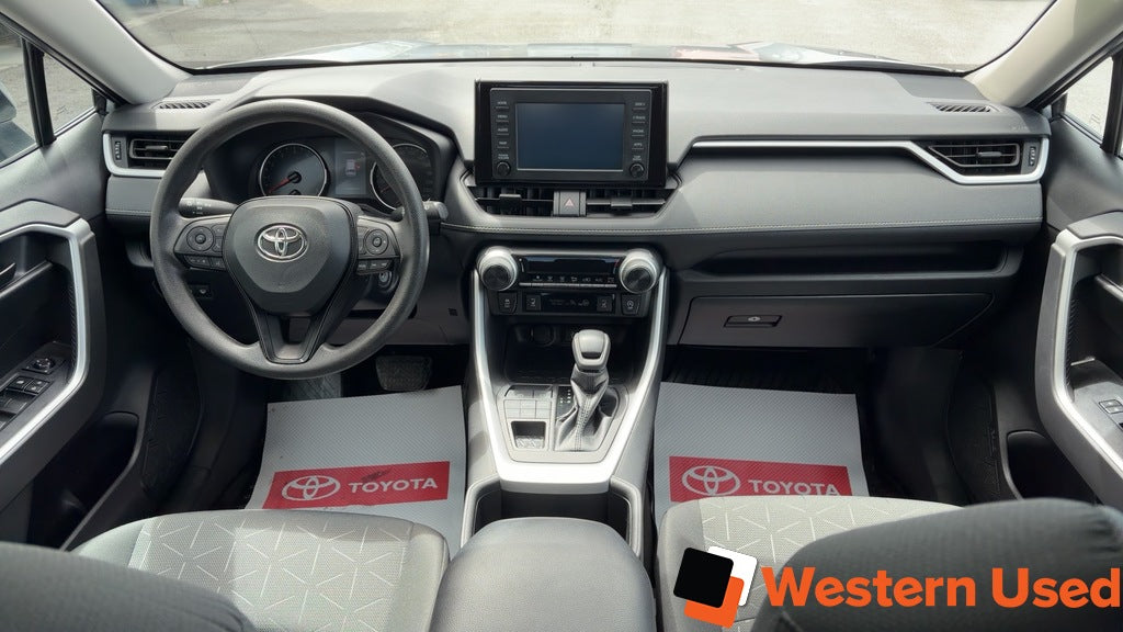 2022 Toyota RAV4 LE AWD
