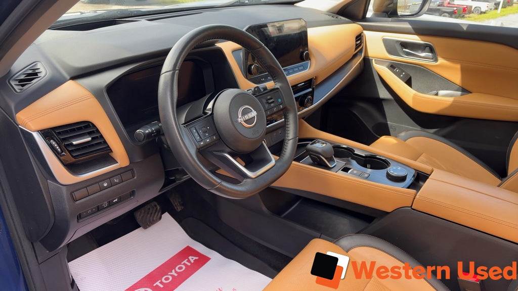 2023 Nissan Rogue AWD Platinum