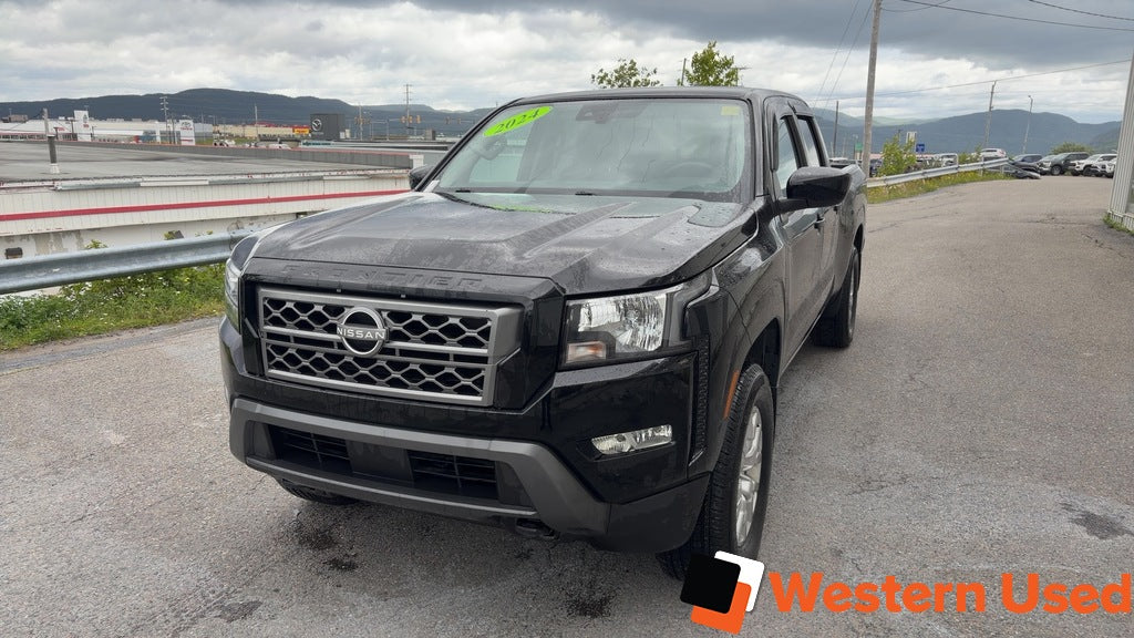 2024 Nissan Frontier Crew Cab 4x4 Long Bed SV
