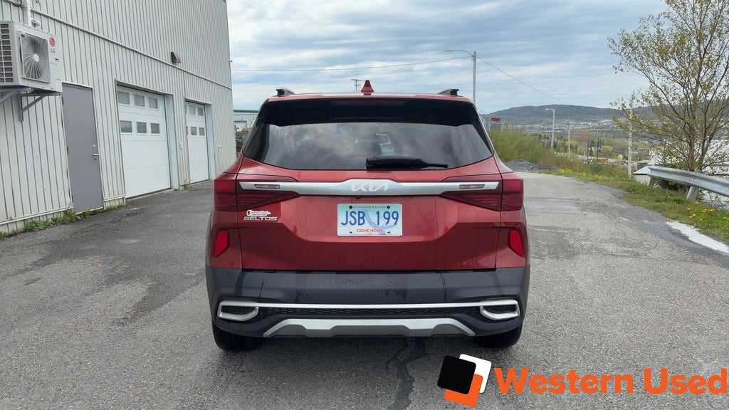 2023 Kia Seltos EX AWD