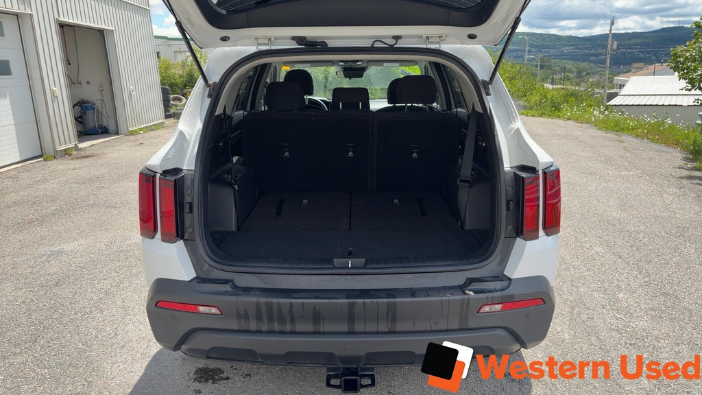 2023 Kia Sorento LX Premium AWD