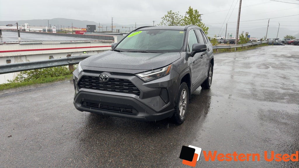 2023 Toyota RAV4 XLE AWD