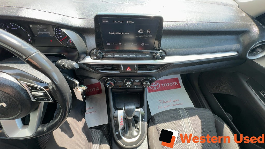 2023 Kia Forte LX IVT