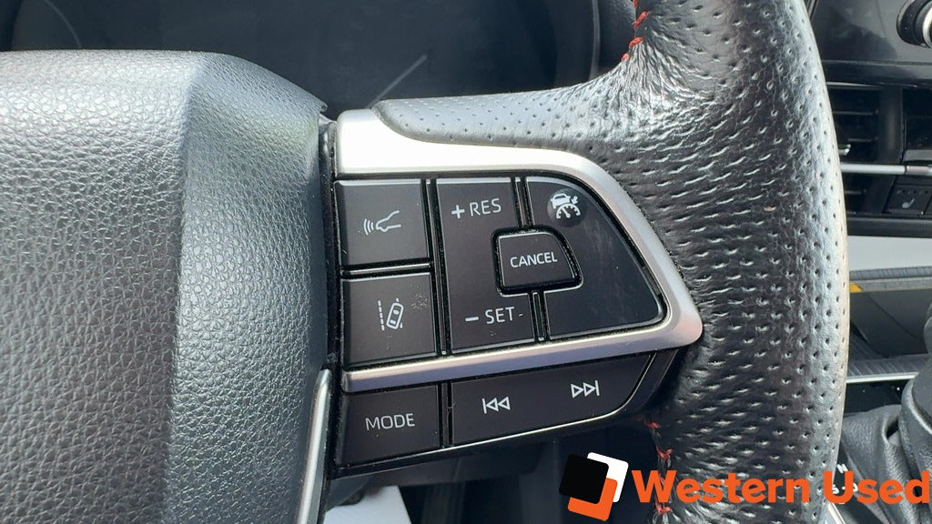 2023 Toyota Sienna XSE 7-Passenger AWD