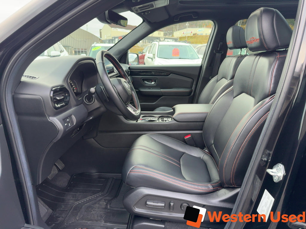 2025 Honda Pilot TrailSport AWD