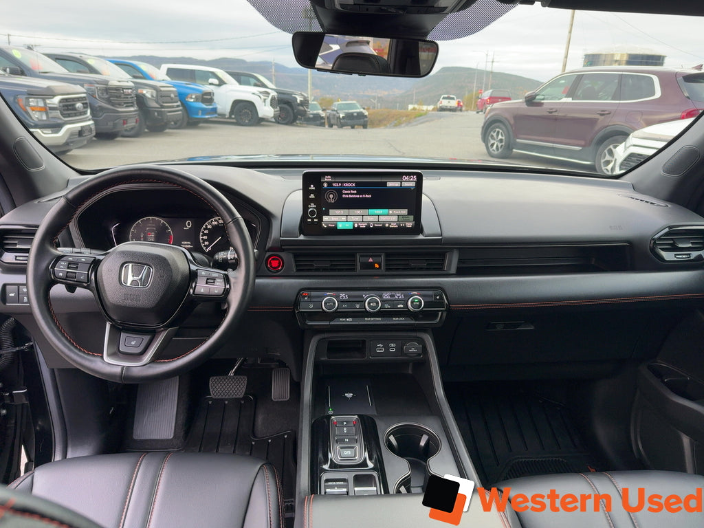 2025 Honda Pilot TrailSport AWD