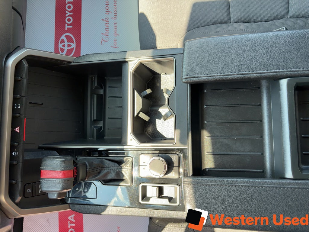2023 Toyota Tundra 4x4 Double Cab SR