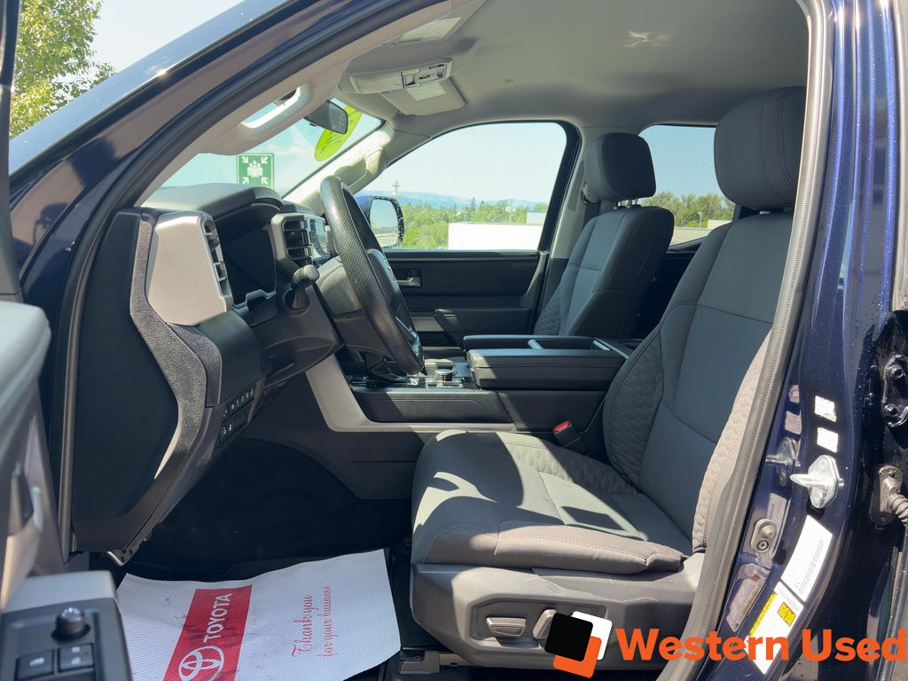 2023 Toyota Tundra 4x4 Double Cab SR