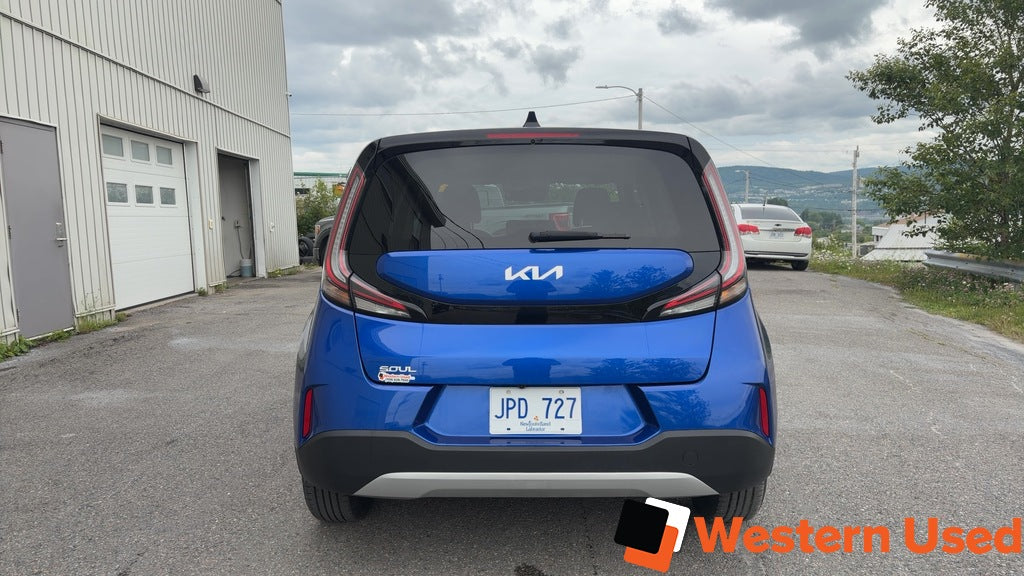 2023 Kia Soul EX IVT