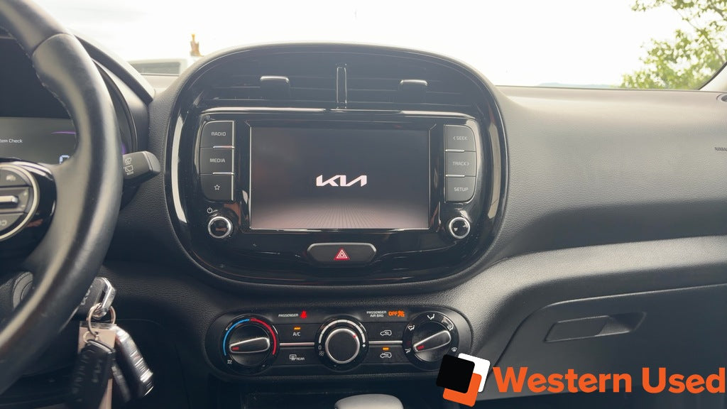 2023 Kia Soul EX IVT