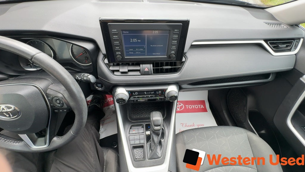 2022 Toyota RAV4 XLE AWD