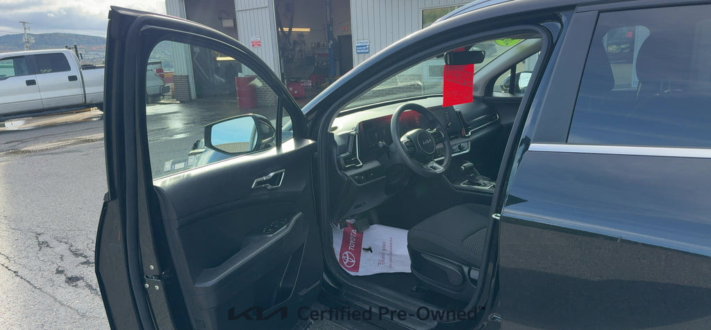 2023 Kia Sportage LX AWD
