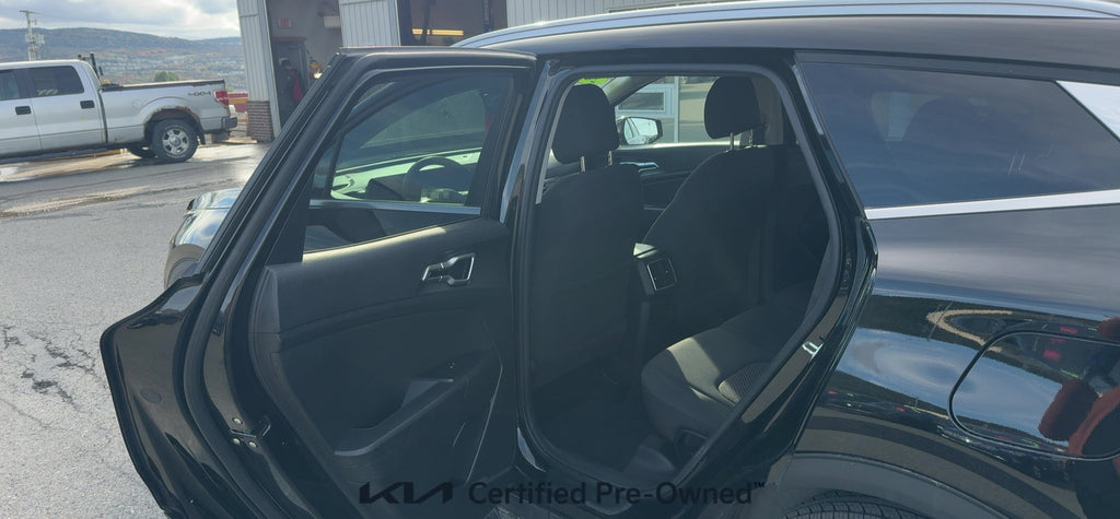 2023 Kia Sportage LX AWD