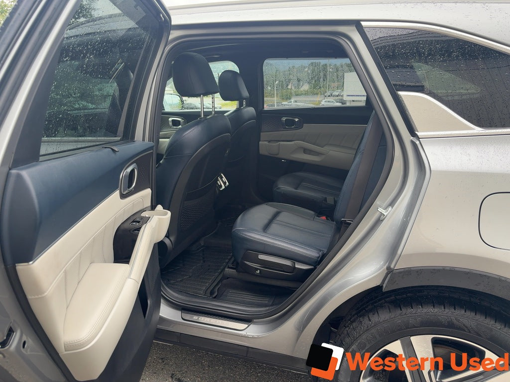 2023 Kia Sorento Plug-In Hybrid SX AWD