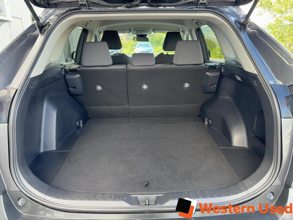 2021 Toyota RAV4 LE AWD