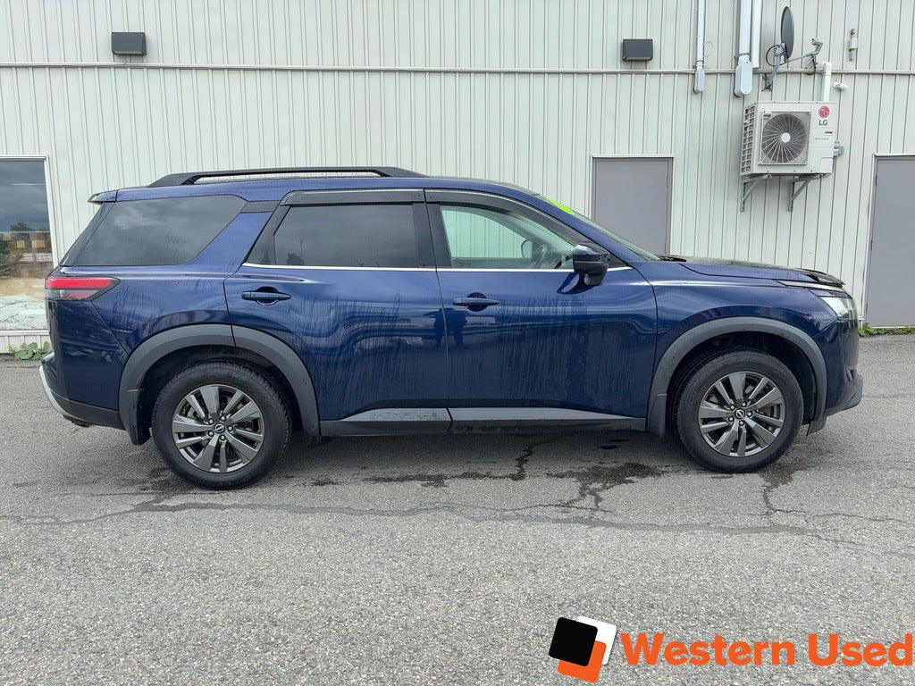 2022 Nissan Pathfinder SV 4WD