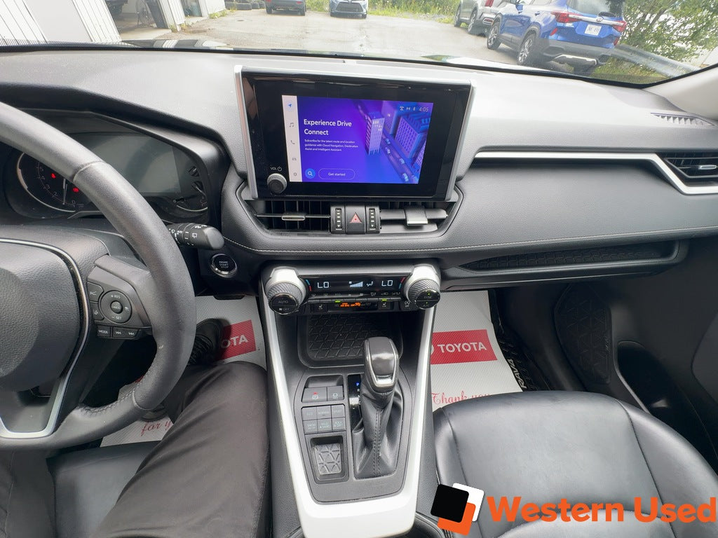 2023 Toyota RAV4 XLE AWD