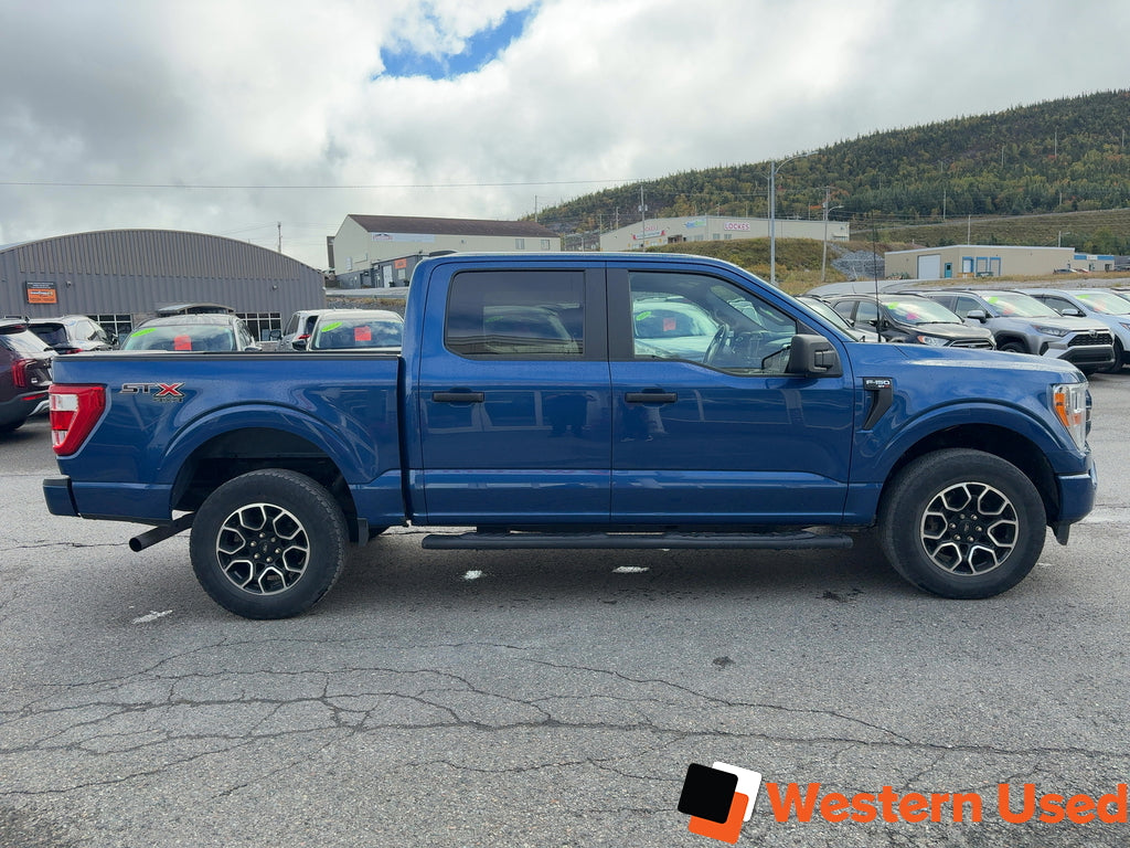 2022 Ford F-150 XLT 4WD SuperCrew 5.5' Box