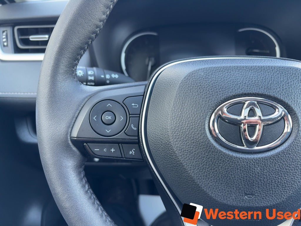 2023 Toyota RAV4 XLE AWD