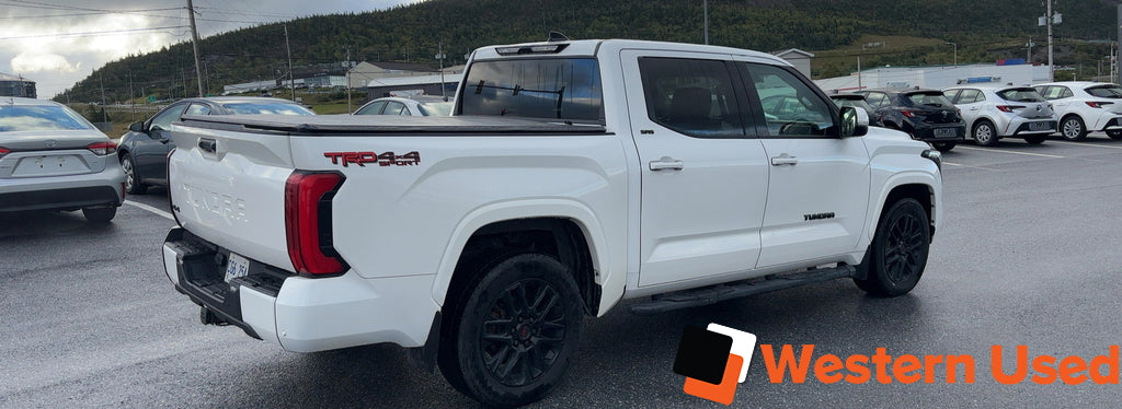 2023 Toyota Tundra 4x4 Crewmax SR