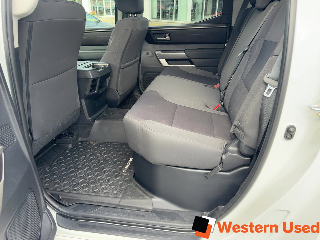 2023 Toyota Tundra 4x4 Crewmax SR