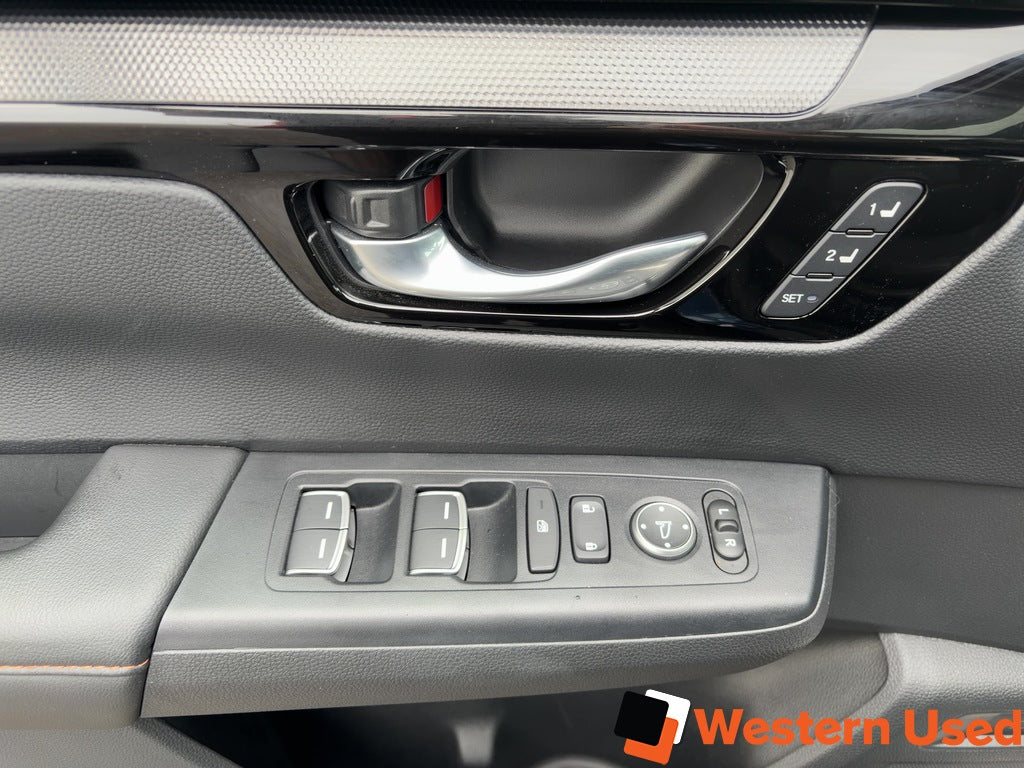 2023 Honda CR-V Hybrid Touring AWD