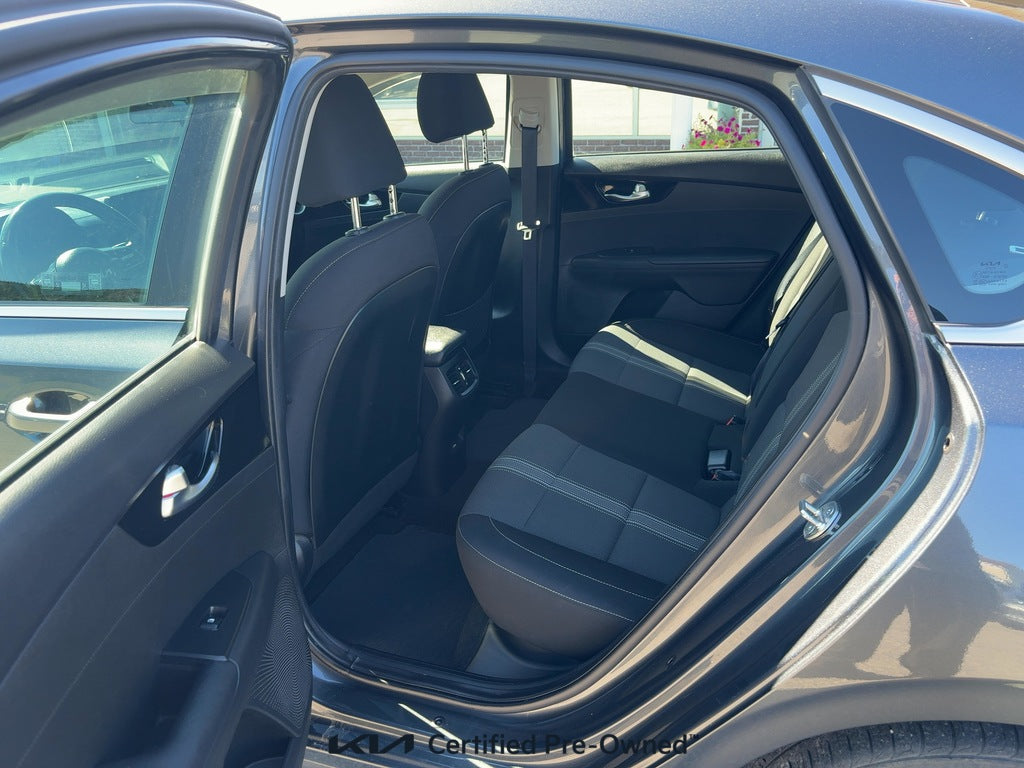 2023 Kia Forte EX IVT