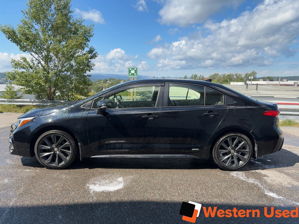 2026 Toyota Corolla Hybrid SE CVT AWD