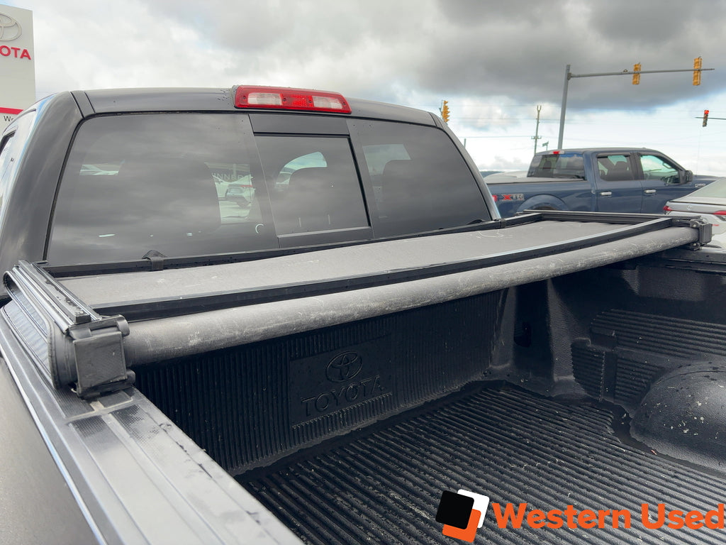 2016 Toyota Tundra 4WD Double Cab 146" 5.7L SR