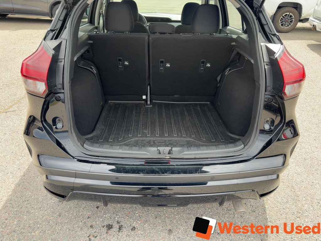 2023 Nissan Kicks SV FWD