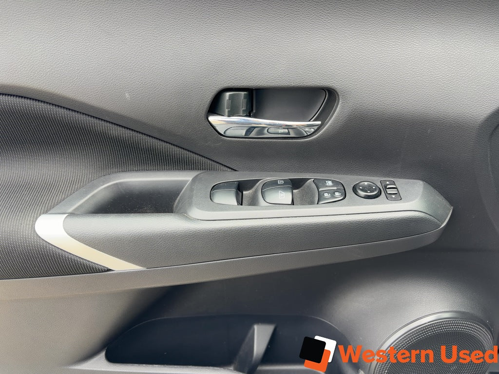 2023 Nissan Kicks SV FWD